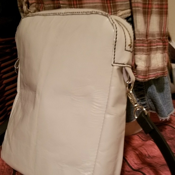 Handmade Patent Leather Shoulder bag - Picture 2 of 4